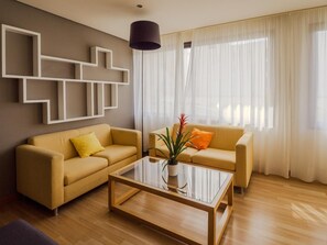 Televisor de pantalla plana 