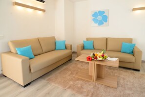 En 32-tommers TV med Parabol-TV