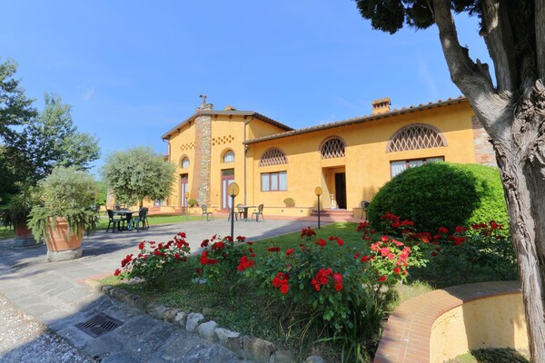 Il Borgo Di Villa Castelletti - Signa