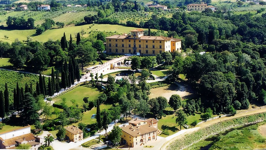 Il Borgo Di Villa Castelletti