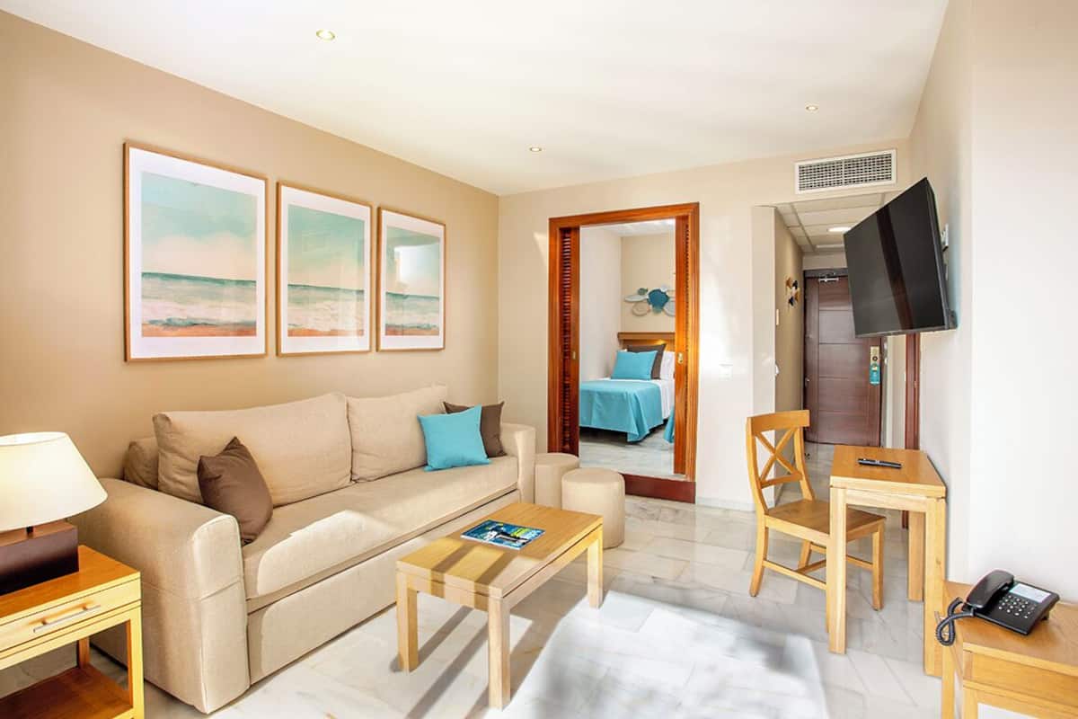 In-room safe, blackout drapes, iron/ironing board, WiFi (free)