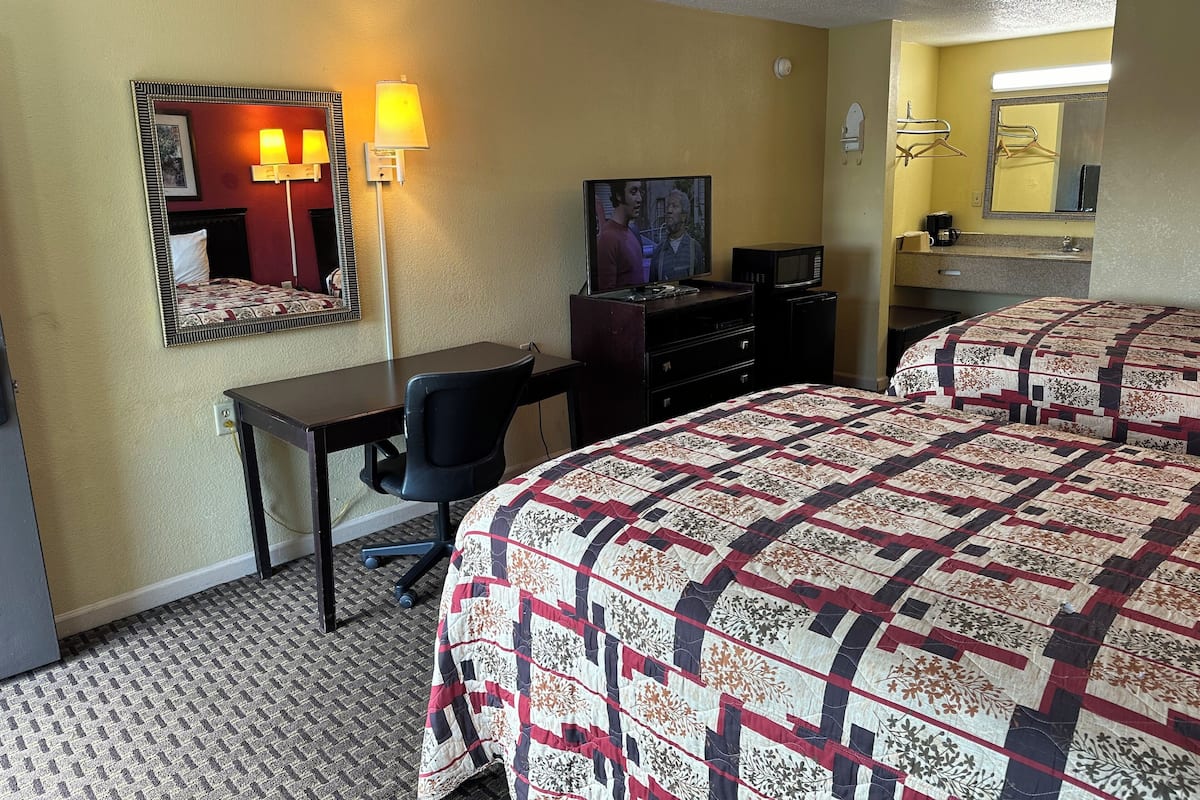 Room, 2 Queen Beds, Smoking, Refrigerator & Microwave | 1 bedroom, desk, iron/ironing board, free WiFi