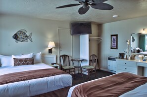 2 queensize-senger, 3. etasje | Individuelt dekorert, individuelt innredet og blendingsgardiner