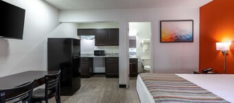 Suburban Studios Spartanburg - I-26