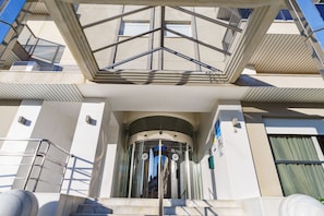 Property entrance - Hotel Isabel (Torremolinos)