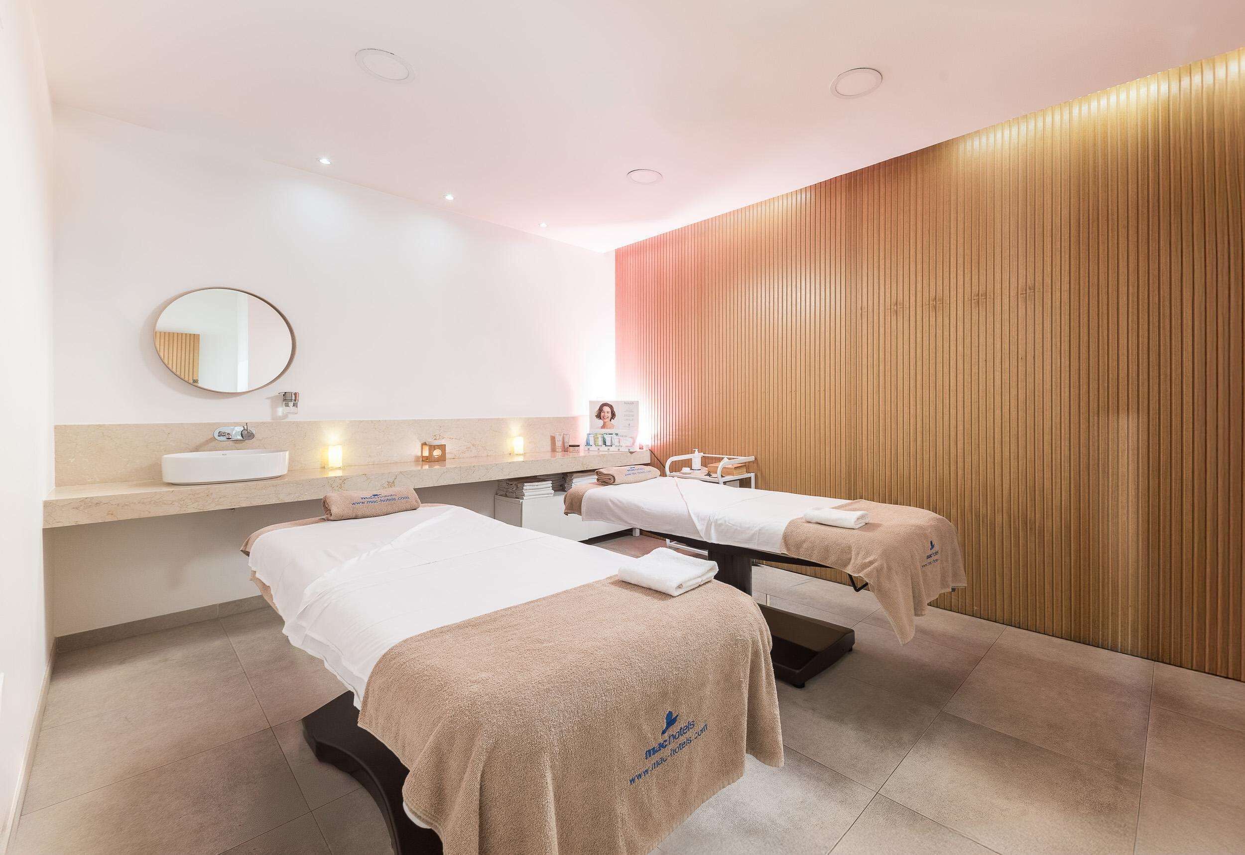 Photo - Mac Puerto Marina Benalmádena