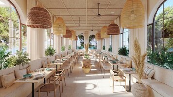 Serviço de café da manhã e jantar, vistas para a piscina 