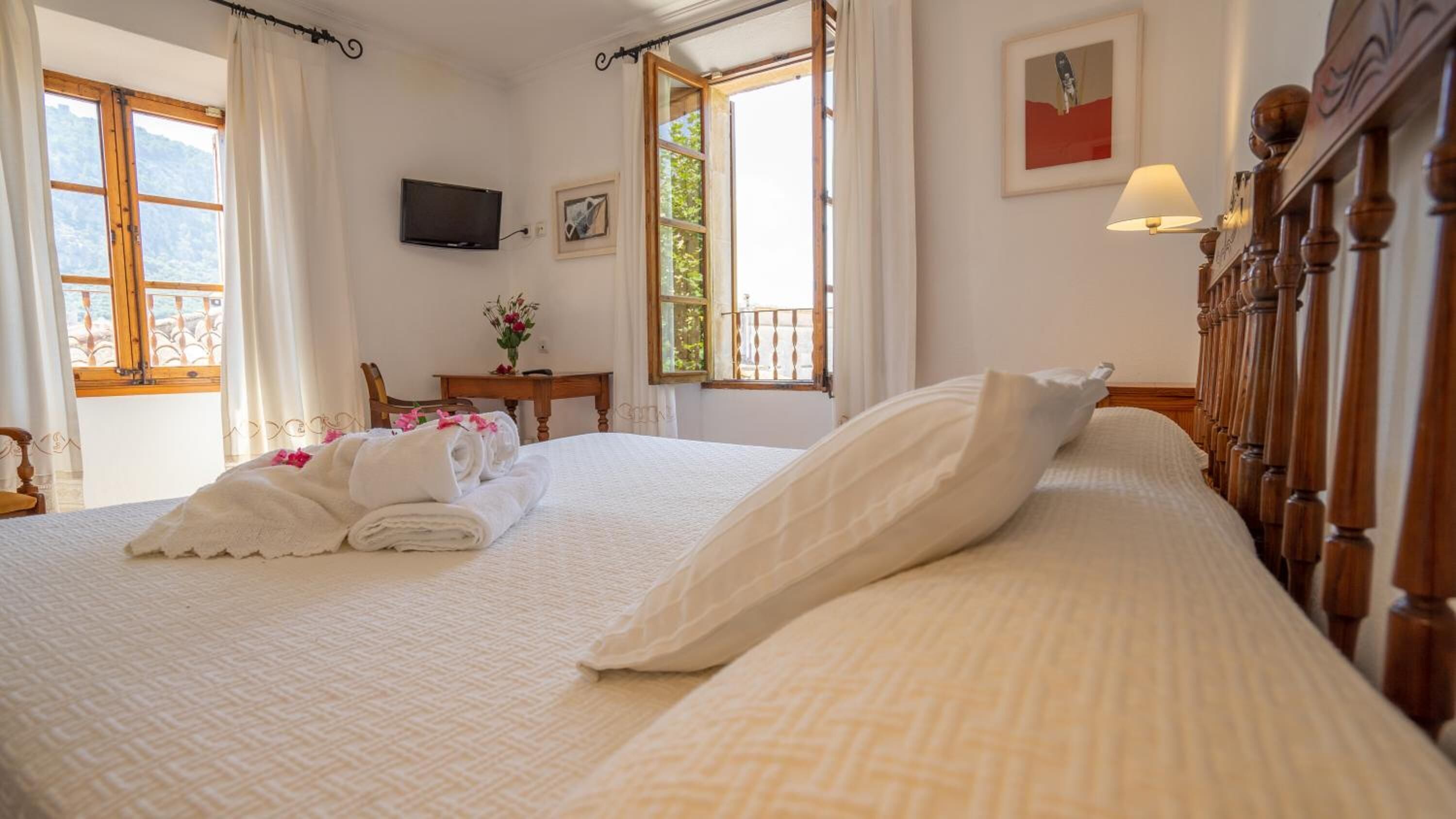 in-room safe, desk, iron/ironing board, free wifi