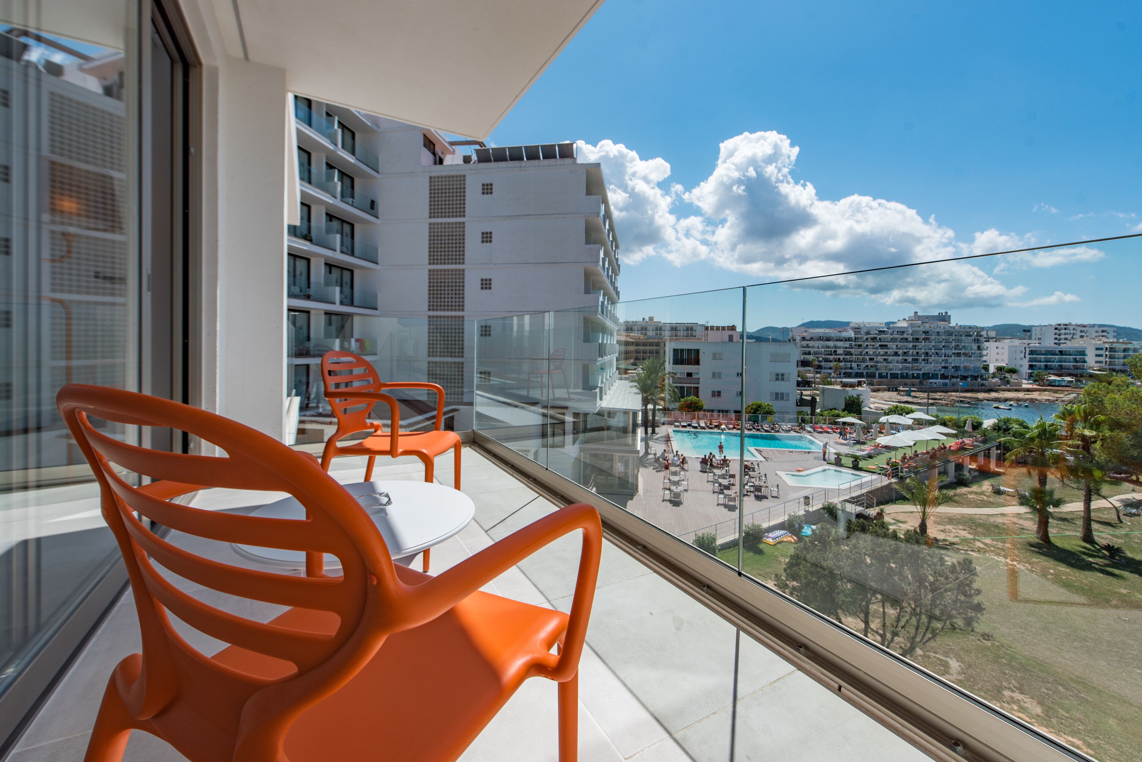 superior double room, garden view | terrace/patio