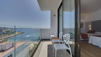 Standard-Dreibettzimmer | Balkon