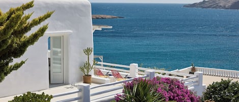 Superior Suite Panoramic Sea View | Vista a la playa o el mar