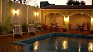 Outdoor pool - Altos De Balcarce Hotel (SALTA)