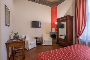 Superior Room | View from room - Home in Florence (Florence)