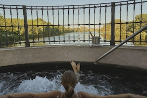 Body treatments, body wraps, body scrubs, facials, 2 treatment rooms - Hacienda Zorita Wine Hotel - Small Luxury Hotels (Valverdon)
