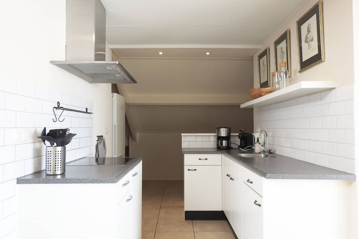 apartment | private kitchen | espresso maker, coffee/tea maker, electric kettle