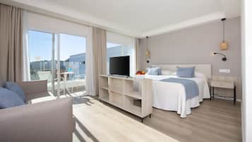 1 bedroom, in-room safe, desk, free WiFi