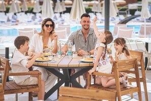 Se sirven desayunos, almuerzos y cenas