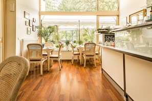 Bar (en la propiedad)