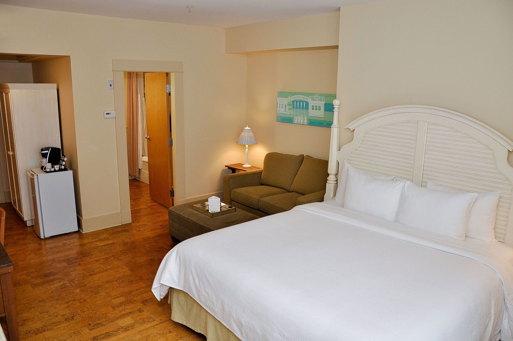 Premium bedding, pillow-top beds, minibar, in-room safe