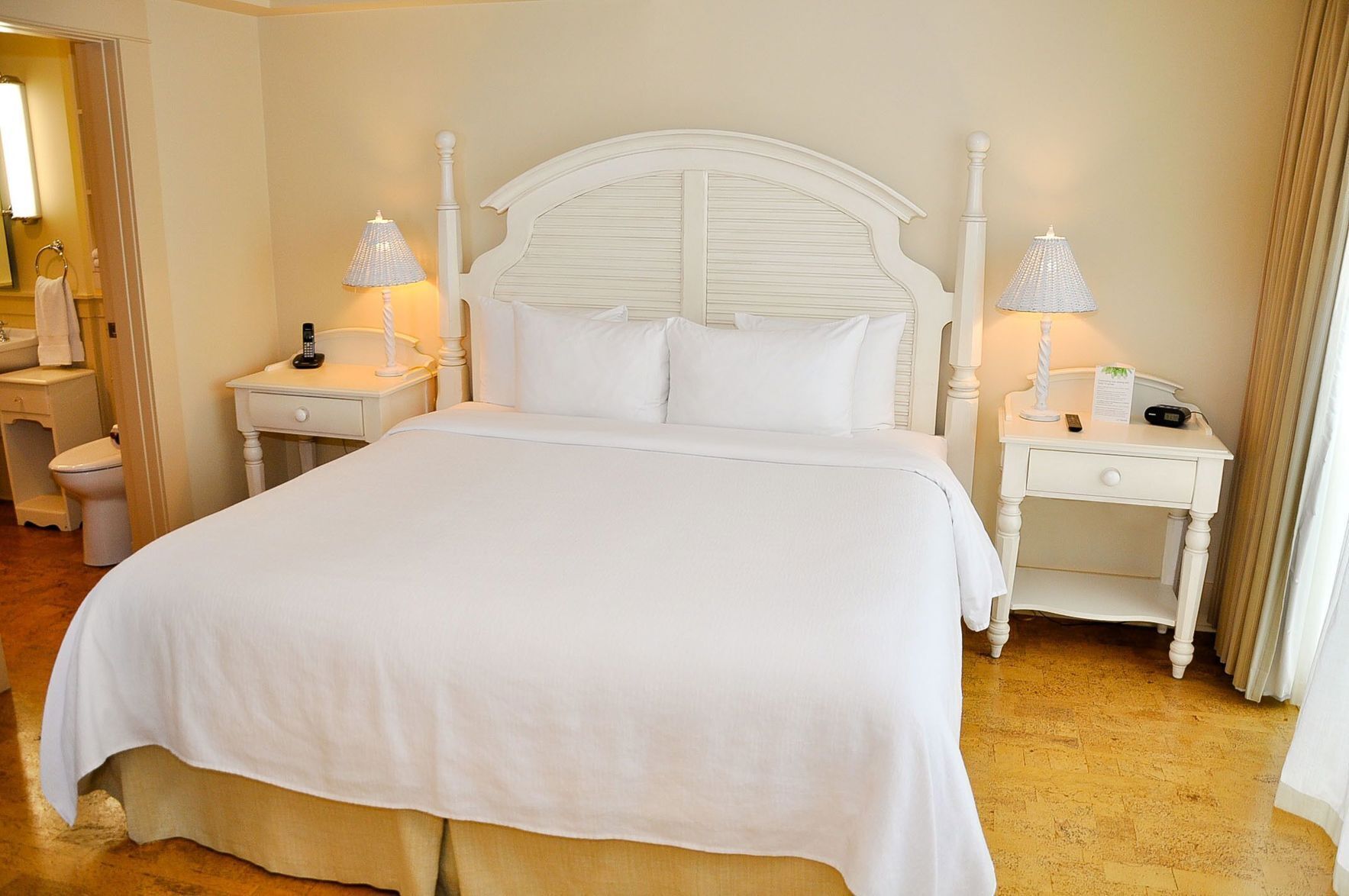 Premium bedding, pillow-top beds, minibar, in-room safe