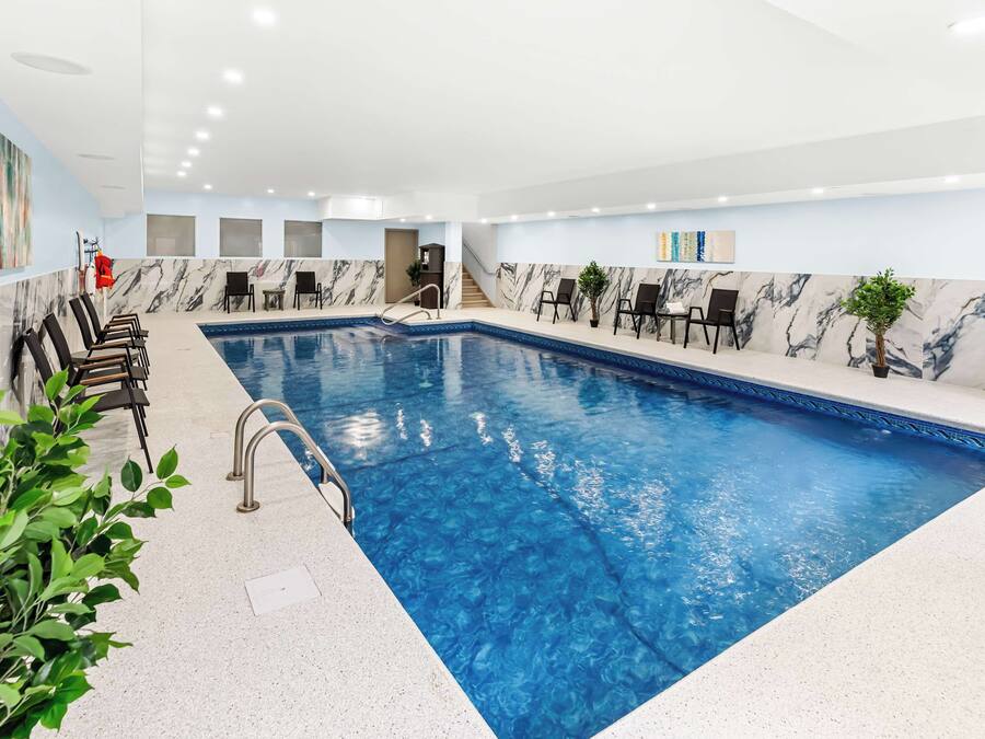 Piscine couverte