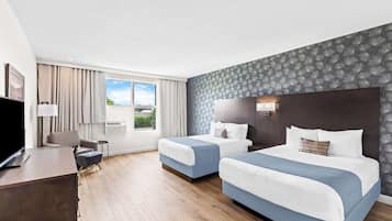 Decoración personalizada, muebles diferentes y escritorio