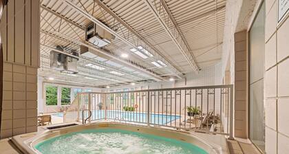 Best Western Plus Mariposa Inn & Conference Centre