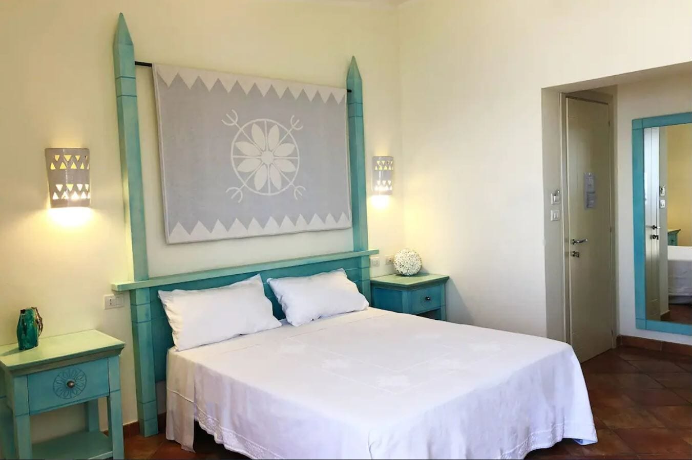 In-room safe, desk, WiFi (free), individually decorated
