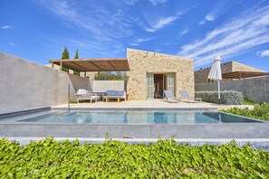 Villa Deluxe - 1 kingsize-säng - privat pool - trädgård | Minibar, värdeförvaringsskåp på rummet och individuell inredning