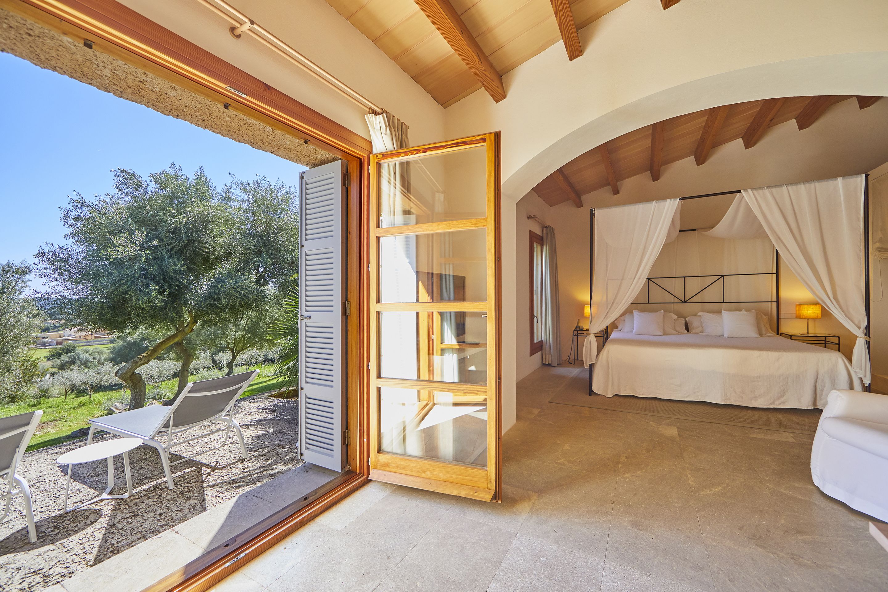 Suíte júnior, 1 cama King, terraço, no jardim | Vista para a montanha
