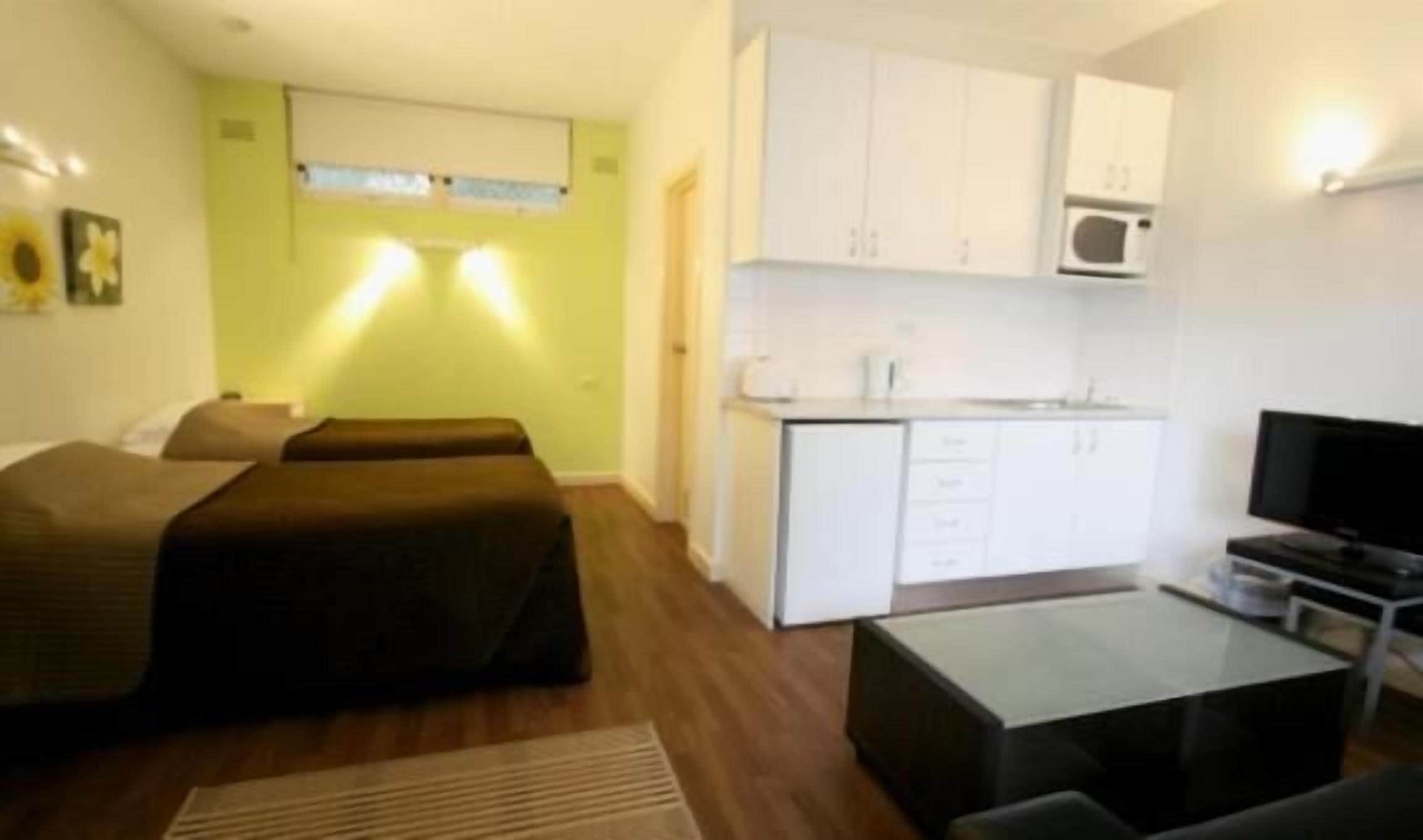 Ultimate Apartments Bondi Beach — image 12