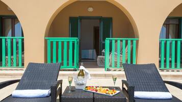 Chambre Double Supérieure, vue mer | Terrasse/Patio