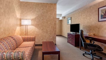 Suite, Non Smoking | Premium bedding, pillowtop beds, desk, blackout drapes