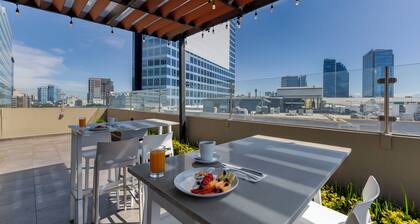 Isaaya Hotel Boutique by WTC