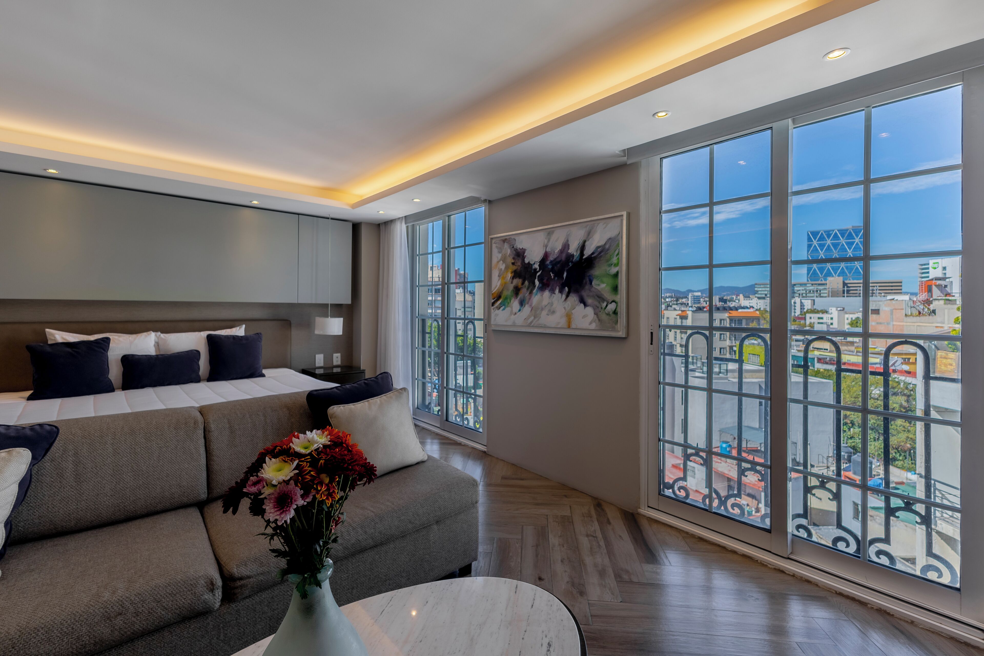 Phòng Deluxe, 1 giường cỡ king và sofa giường | Minibar, két bảo mật tại phòng, bàn, màn/rèm cản sáng 