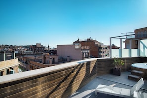 Suite Junior (Jacuzzi on the Terrace) | Vista del balcone