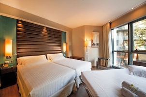 Minibar, in-room safe, desk, blackout curtains