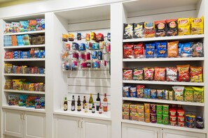 Snack-bar