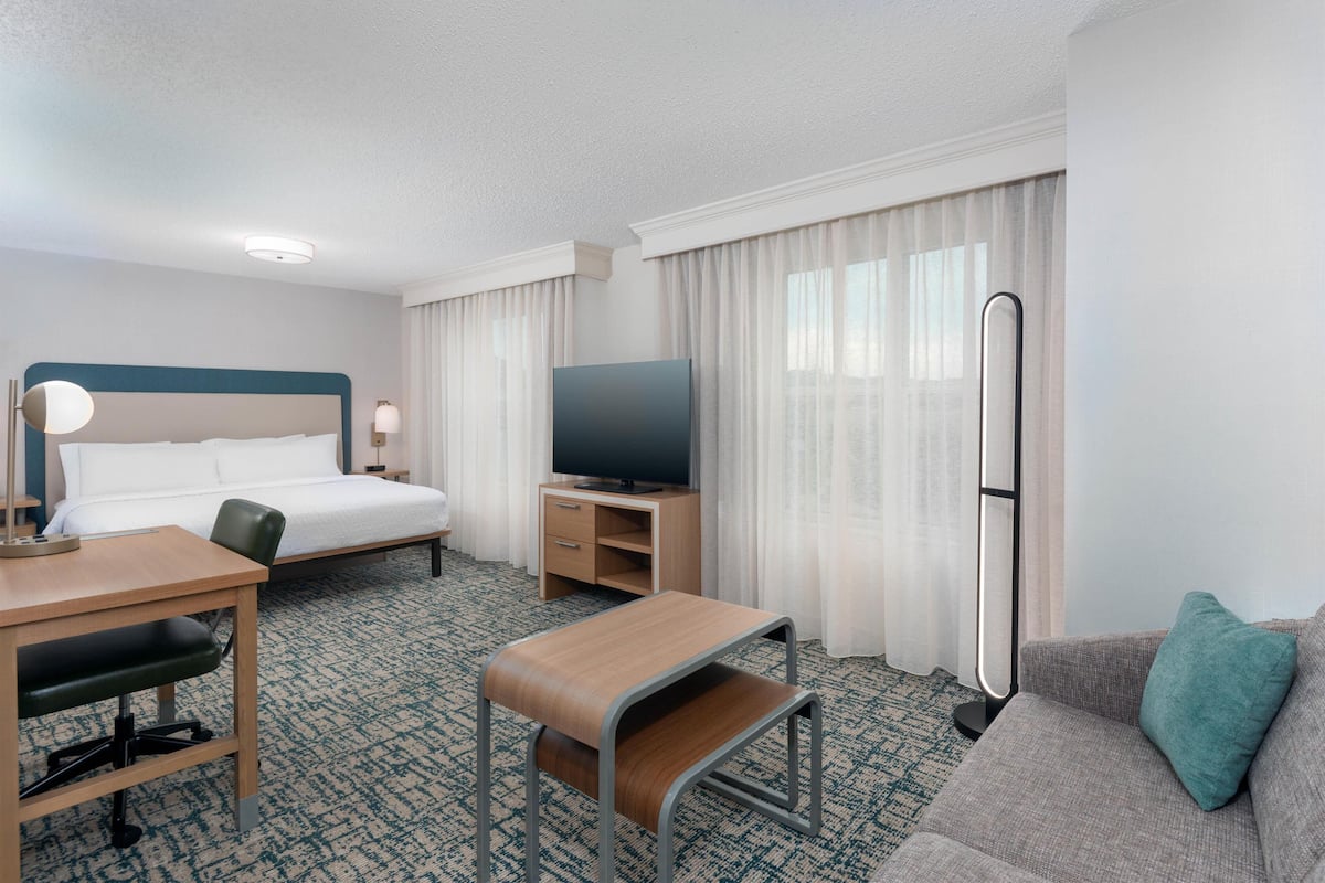 Suite studio, 1 grand lit | Literie de qualité, coffre-fort, bureau, fer et planche à repasser