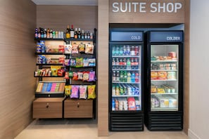 Snack bar