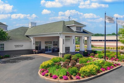 Homewood Suites by Hilton Holyoke-Springfield/North