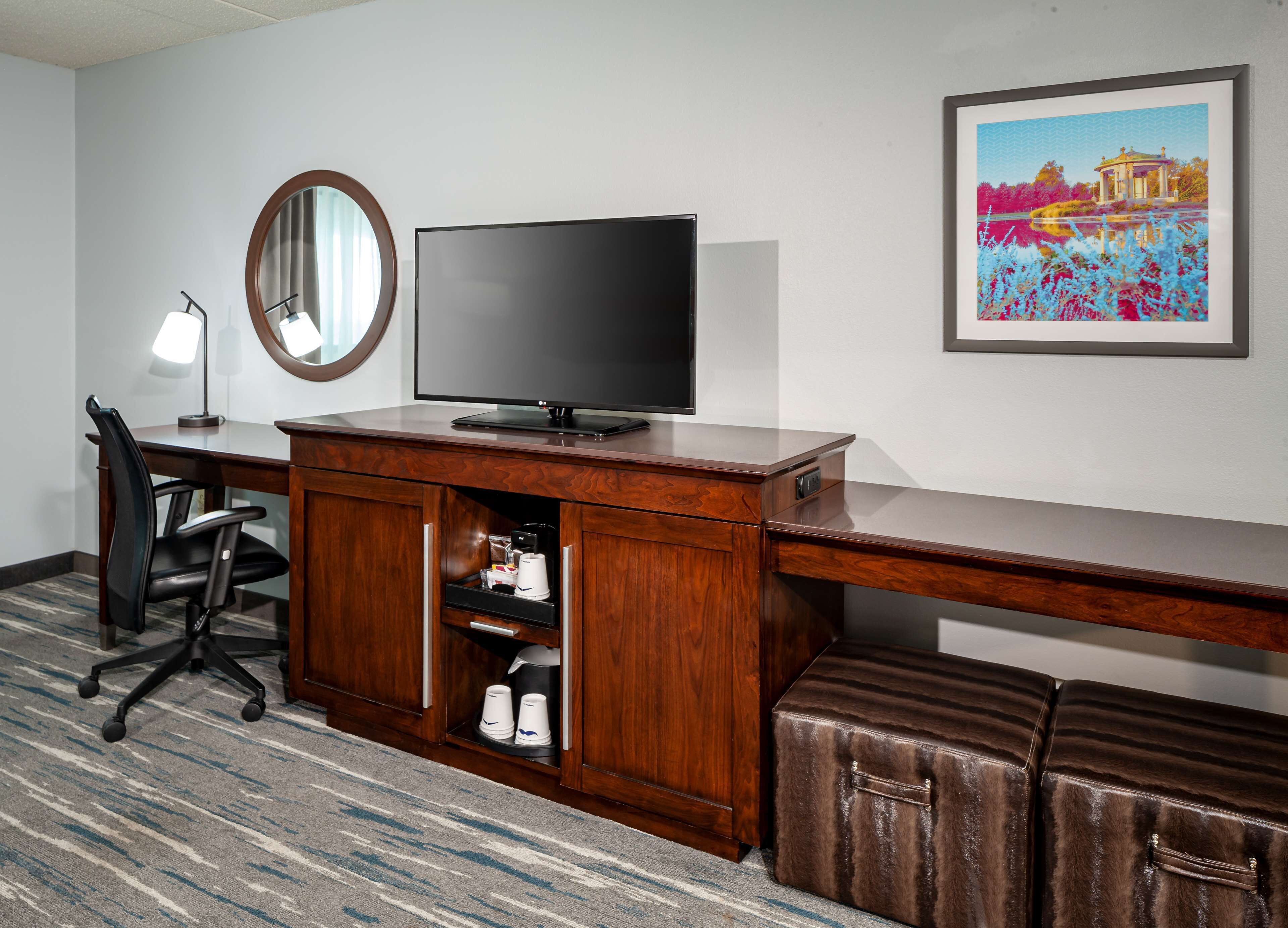 standard room handicap accessible bathtub, 2 queen beds, non smoking | pillow-top beds, desk, laptop workspace, blackout curtains