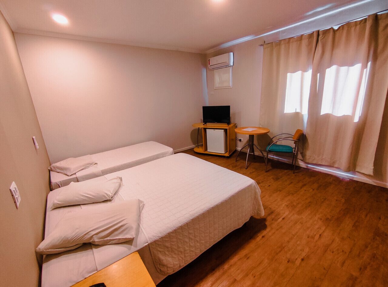 Photo - Granville Hotel