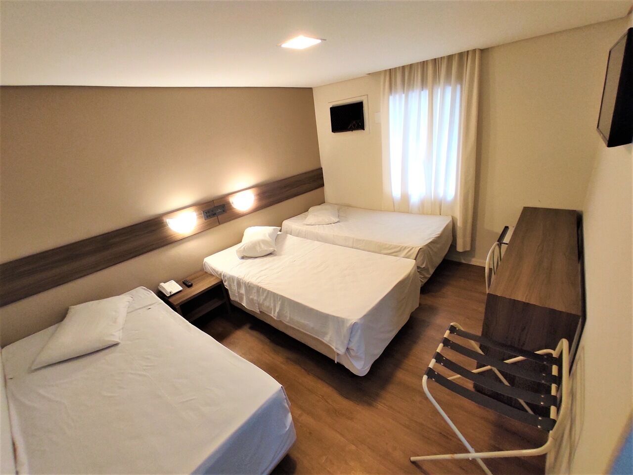 Photo - Granville Hotel