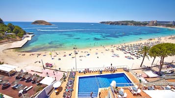 Indoor pool, outdoor pool, sun loungers