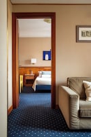 Junior-suite - terrasse | Allergivenligt sengetøj, senge med madrasser af memory foam, minibar
