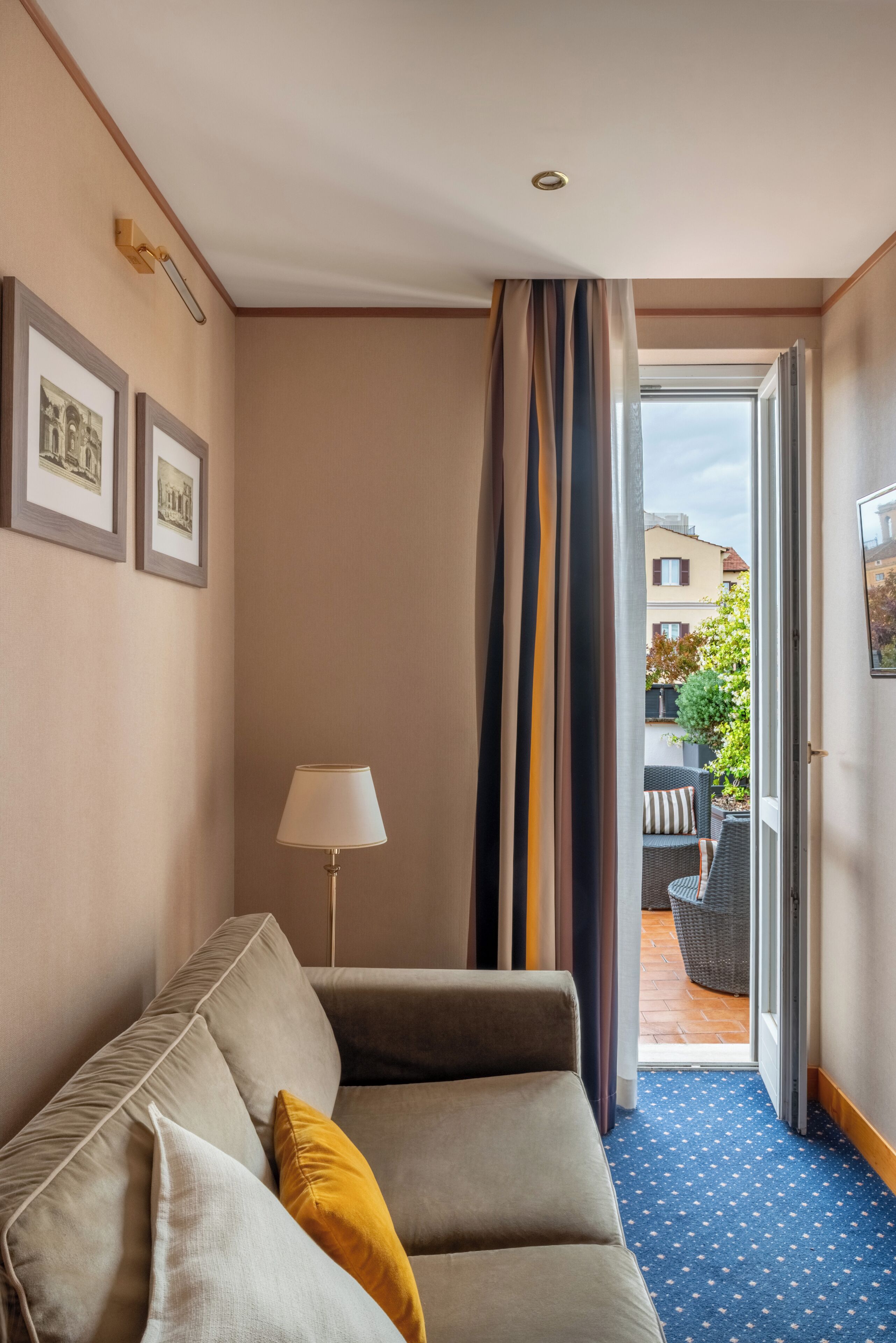 Junior Suite, Terrace | Living area