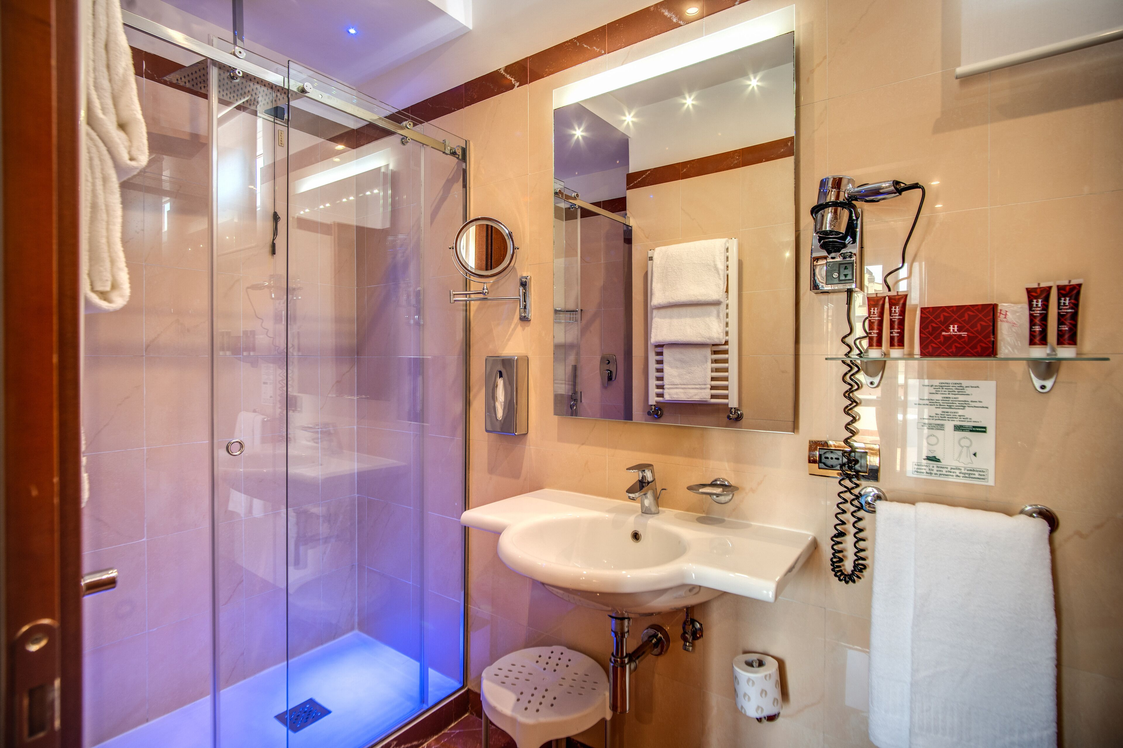 junior suite | bathroom | eco-friendly toiletries, hair dryer, slippers, bidet