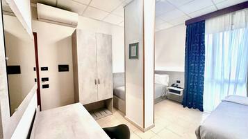 Double Room | Down comforters, minibar, in-room safe, blackout drapes