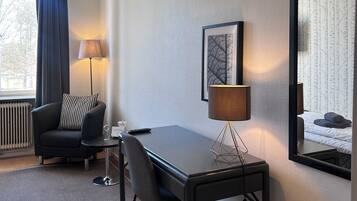 Standard Single Room | Premium bedding, individually furnished, desk, laptop workspace